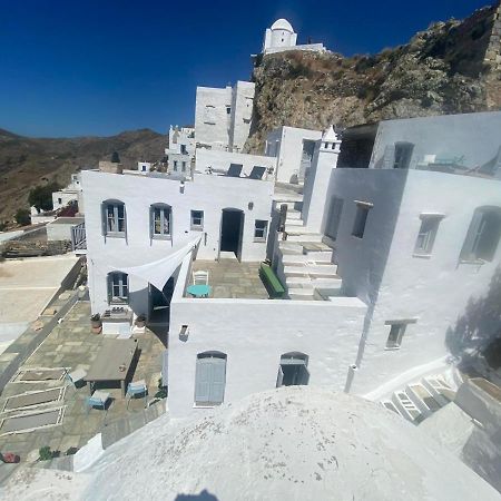 Windhouses Serifos Exterior photo